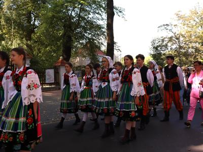 Radziejowice Święto Chleba korowód Zespół Ludowy Koderki