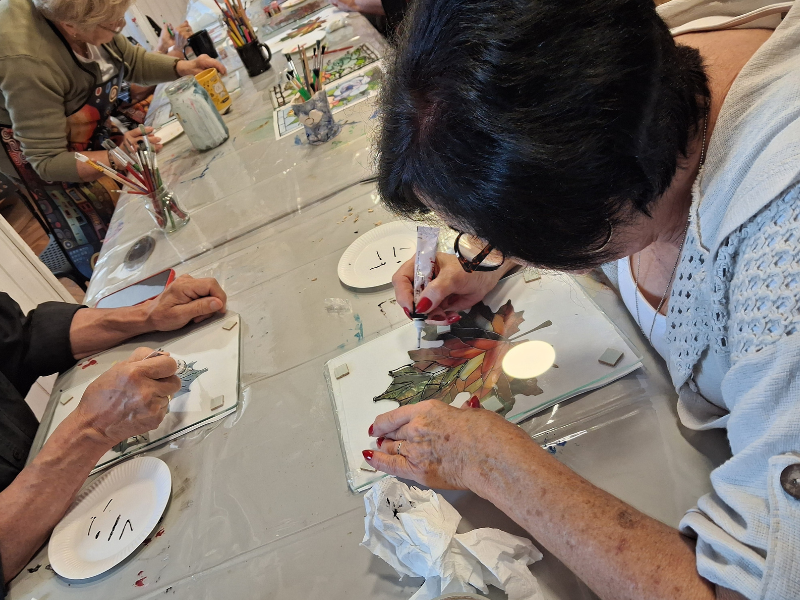 Seniorzy rozwijają swoje pasje hobby Radziejowice
