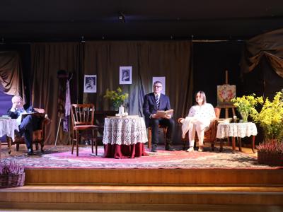 Spektakl teatralny „O pocałunku, który jest w niebie”Grupa Teatralna Trzeci Dzwonek