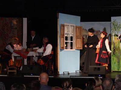 Reymont - VIII Powiatowy Konkurs Teatralny w Wołominie - Grupa Teatralna Lando