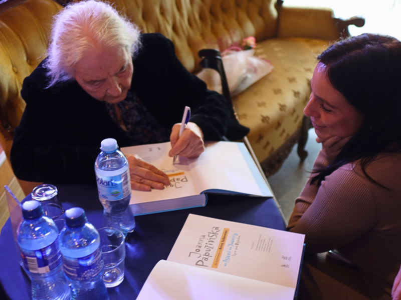 Spotkanie autorskie premiera książka Joanna Papuzińska