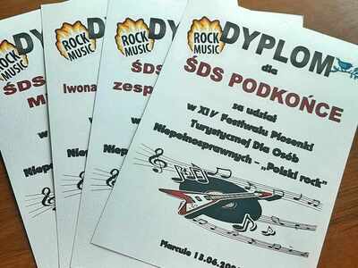 Pamiątkowe dyplomy