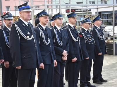Zdjęcie z przekazania wozu dla OSP.