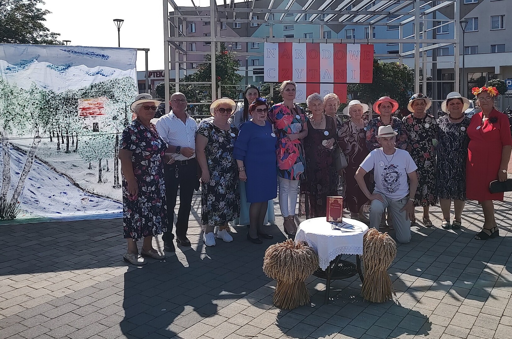 Uczestnicy Narodowego Czytania