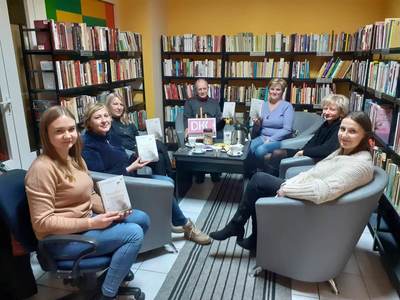 Uczestnicy Dyskusyjnego Klubu Książki